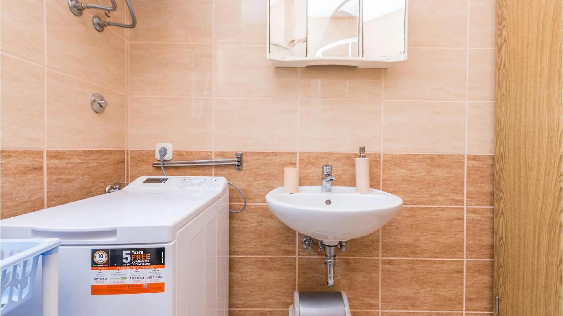 Cozy Apartment In Biograd Na Moru With Kitchen