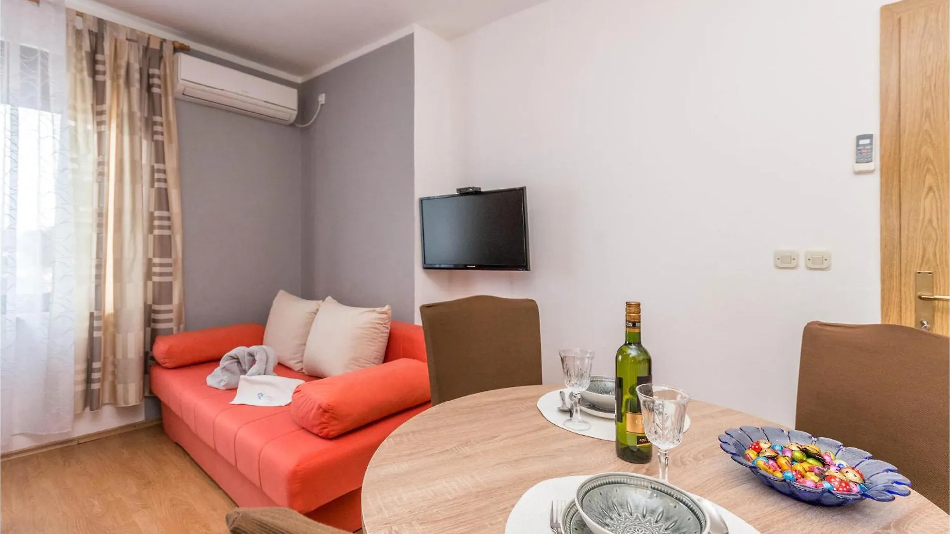 Cozy Apartment In Biograd Na Moru With Kitchen Croatia